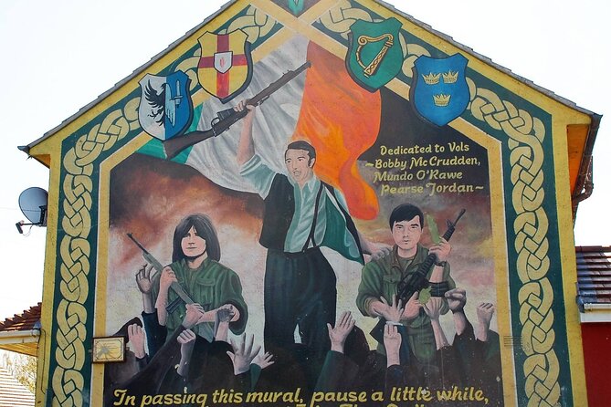 2 Hour Private Belfast Taxi Cab Tour of Troubles & Peace walls - Shankill Road and loyalist Belfast