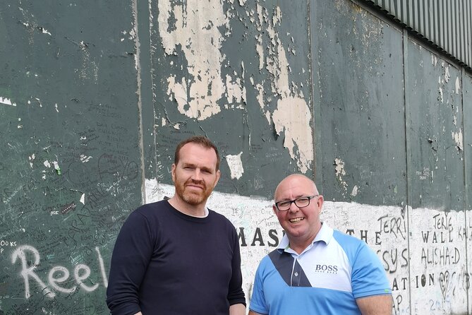 Belfast black taxi tours - Shankill Road and the opposing viewpoint