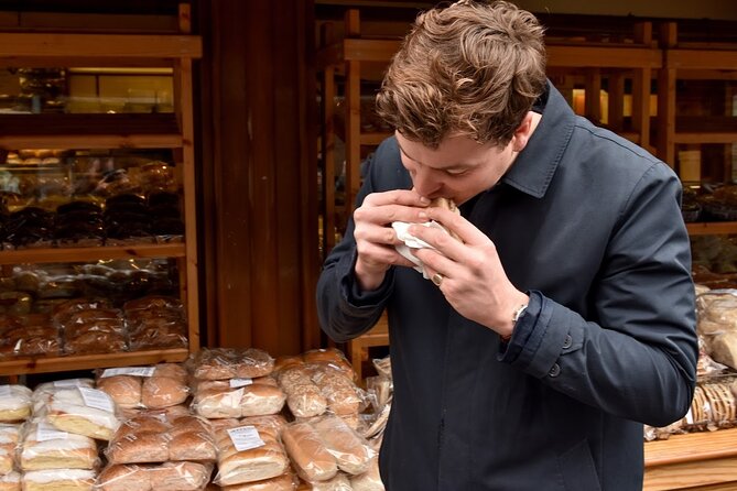 Belfast Centre Food Tour of 12+ Local Irish Dishes & Drinks - How the walking pace feels
