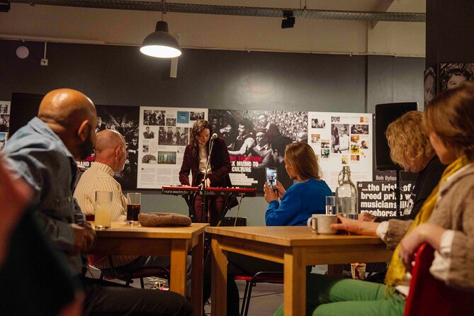 Belfast Music Walking Tour - Ulster Hall opens with Belfast’s concert past