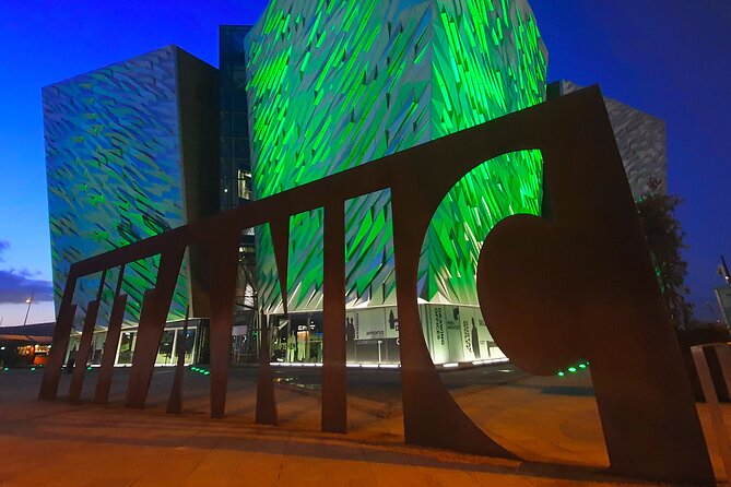 Belfast Titanic Museum and Sighseeing Tour - The Peace Wall and Belfast’s living history