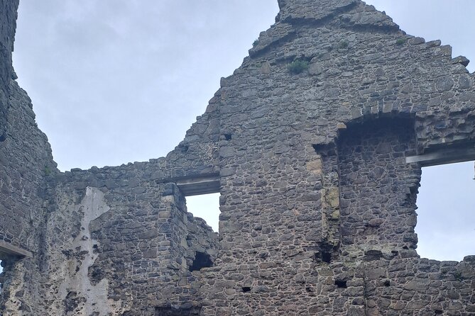 Belfast to Giant’s Causeway Scenic Coastal Tour - Ballintoy Harbour and the Fullerton Arms