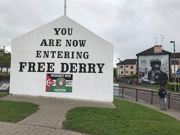 Derry Londonderry Private Full Day Tour From Belfast - Guildhall, Peace Bridge, and the Modern City