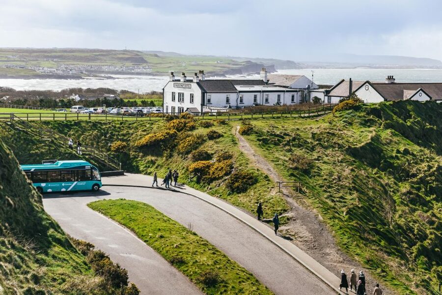 From Belfast: Giant's Causeway Full-Day Guided Trip - Lunch at the Fullerton Arms in Ballintoy