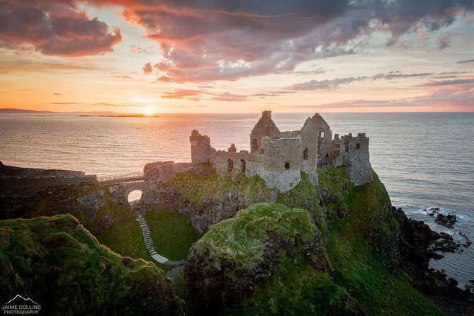 Game of Thrones Locations Tour including Westeros & Giant's Causeway - Walking the Kingsroad at the Dark Hedges
