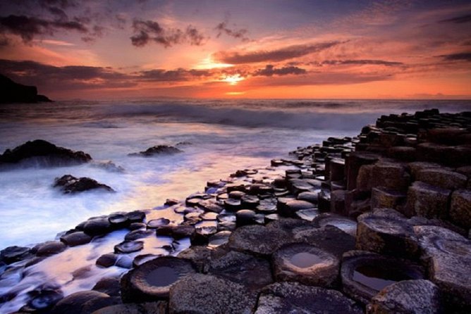 Giant's Causeway Full Day Tour from Belfast - The Causeway Coast and the road north