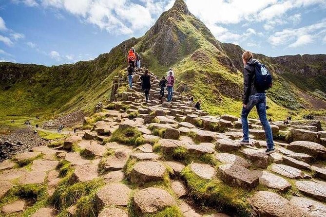 Giant's Causeway Tour from Belfast - Luxury Bus + Castles Tour - What the $32.94 price really covers