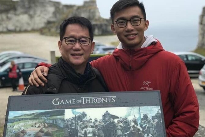 Giants causeway -Game of thrones 7 hours adventure private tour - Dunluce Castle and the Castle Greyjoy connection
