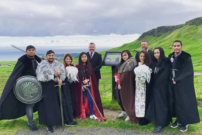 Giants causeway -Game of thrones 7 hours adventure private tour - Magheracross Viewpoint gives you the wide view