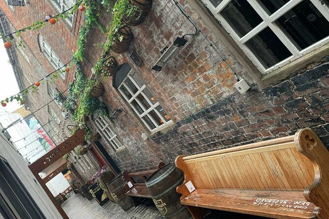 Haunted Belfast Exploration Game and Tour - Clifton House keeps the story moving