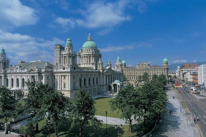 Highlights of Belfast sightseeing 4 hours private tour - Who will get the most from this tour