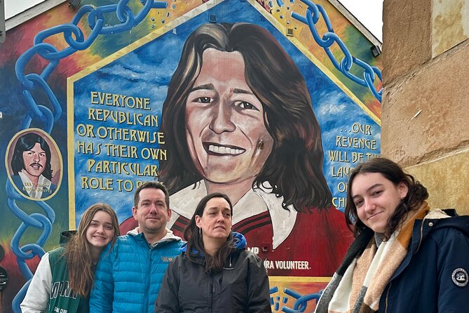 History of Belfast conflict and terror 1 hour black taxi tour - The Peace Wall and Belfast’s unfinished peace