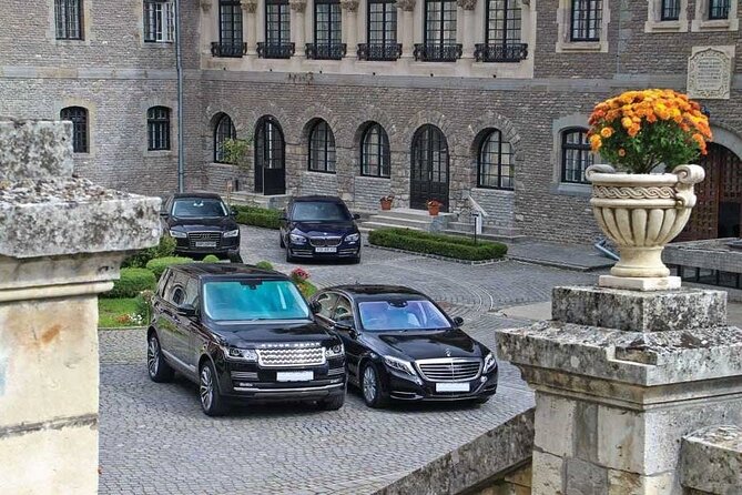 Luxury Tours Belfast. Full day Private Hire Tour for 2- 6 people - Why a private Belfast tour can be worth the price