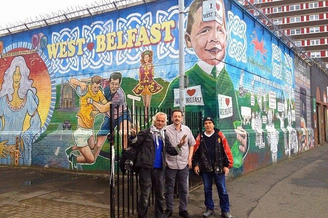 N0 1 Belfast black cab Irish and British mural 2hr private tour - The International Mural Wall on Divis Street