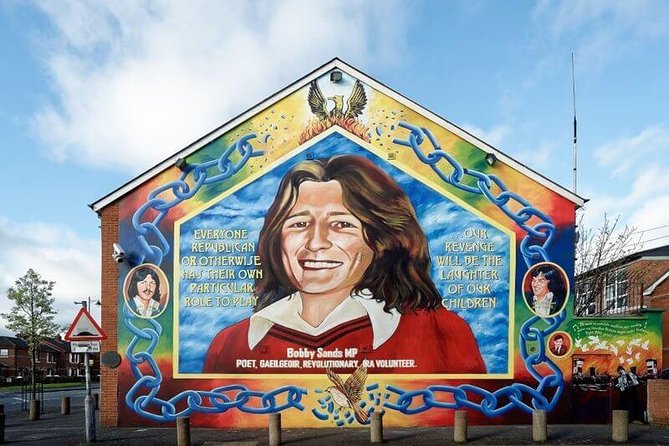 Political Taxi Tour Belfast (1-7 People) - Shankill Road and Loyalist murals