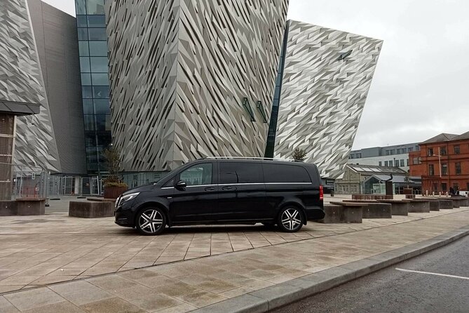 Private Belfast city & peace wall tour - Key points at a glance