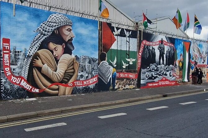 Private Belfast city & peace wall tour - The Peace Wall, the tour’s most meaningful stop