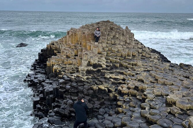 Private Giant's Causeway Tour including Game of Thrones Sites - Two hours at Bushmills Distillery