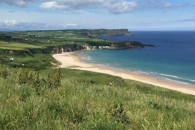 Shore Excursion Giants Causeway Private Tour - Carrick-a-Rede coast from above