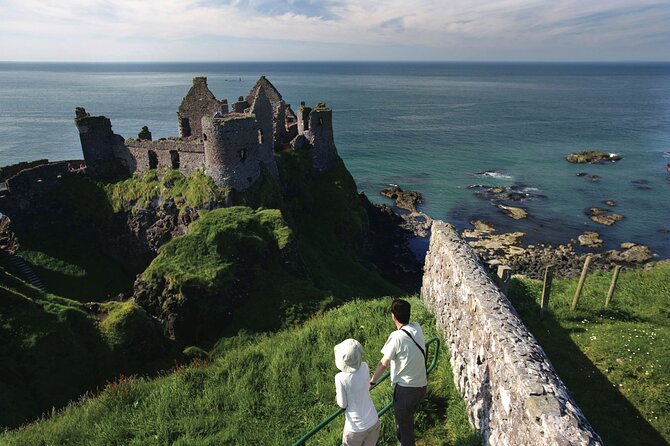 Shore Excursion: Giants Causeway Tour From Belfast Port - Belfast’s murals, Peace Walls, and the Troubles