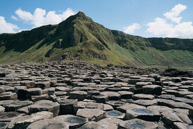 Shore Excursion: Giants Causeway Tour From Belfast Port (Extra Leg Room Bus) - Why this shore trip makes sense for cruise passengers