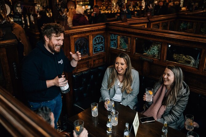 Taste & Tour: Guided Gin Tour in Belfast - Five gin stops and one compact Belfast route
