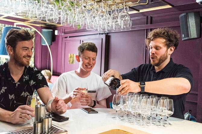 Taste & Tour: Guided Gin Tour in Belfast - Stop one: gin beneath the Crown’s ornate interior